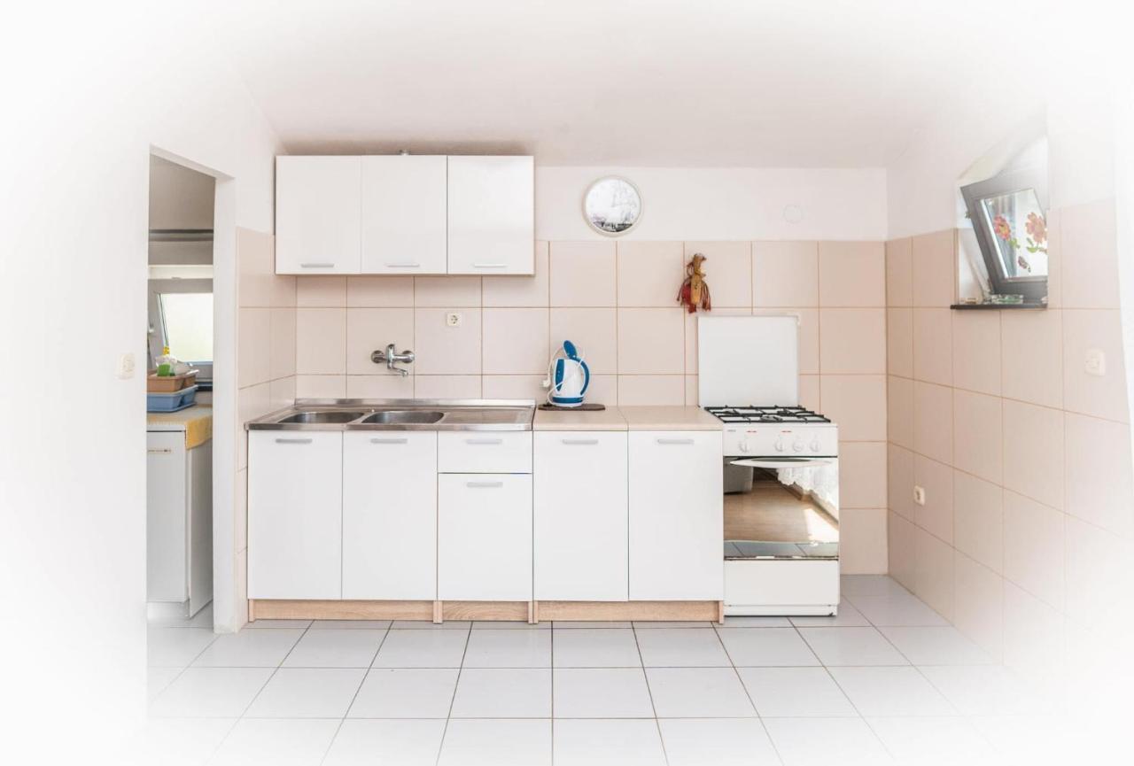 Apartmani Gradac 그라다츠 외부 사진